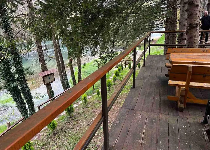 别墅 Bella - Prizemlje 察津