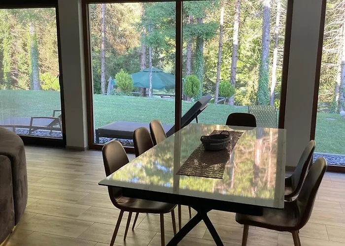 Bella - Prizemlje 察津